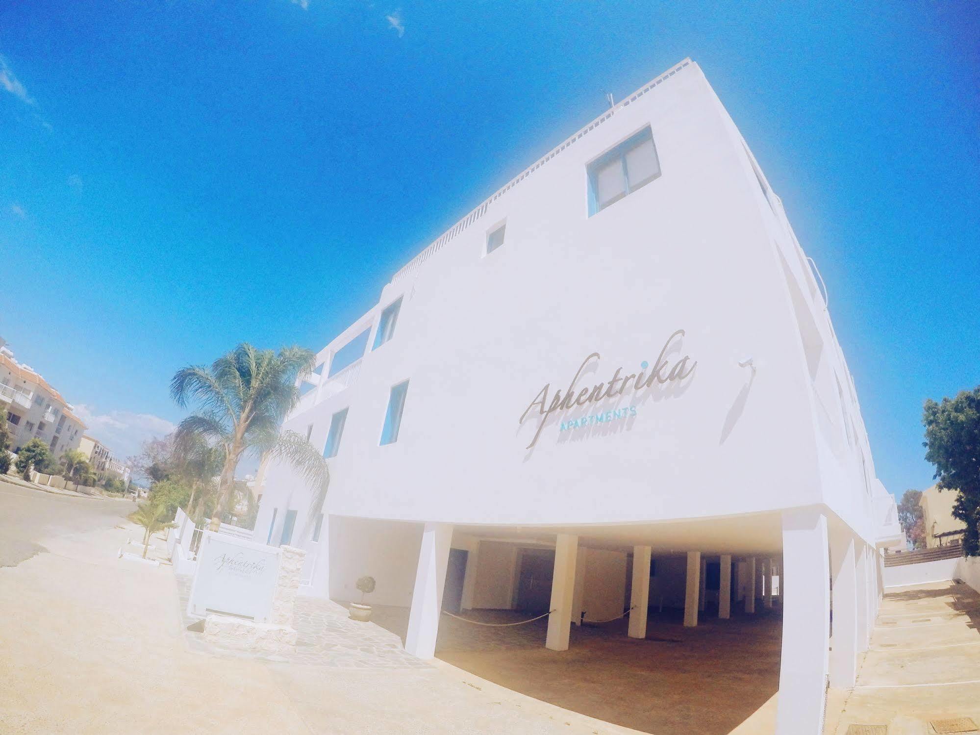 Aphentrika Apartments プロタラス エクステリア 写真